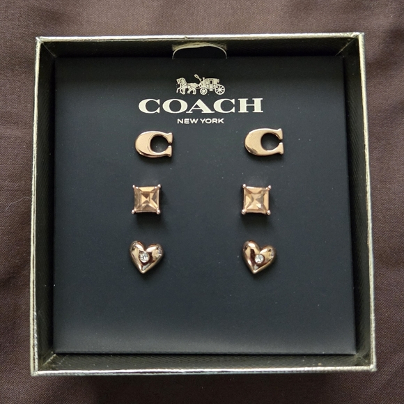 COACH Boxed Signature Pave Heart Stud Earrings Set, 3 pairs Rose Gold Gift NWT - Picture 3 of 5